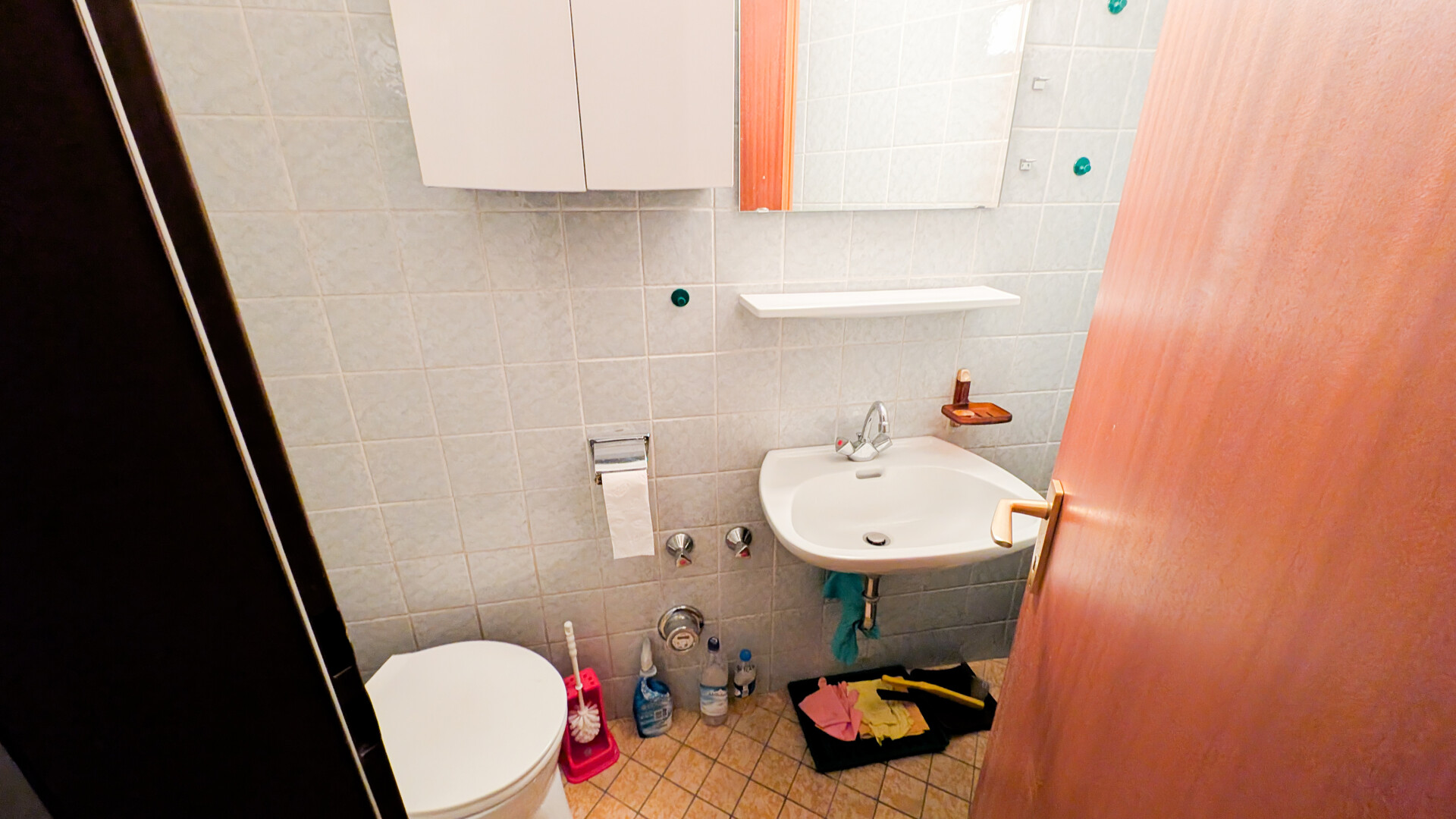 Hobbyraum separates WC