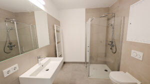 Badezimmer Ebene 1